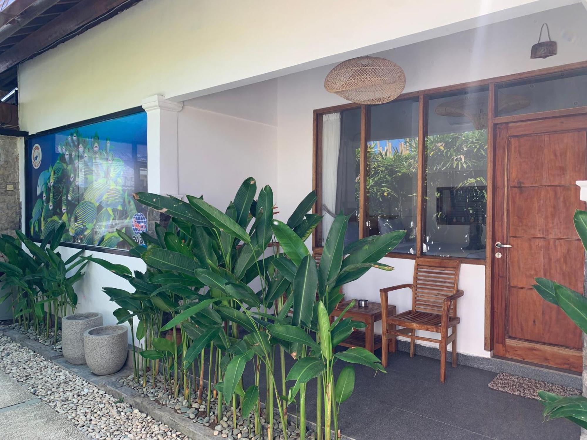 Апарт отель Morgan House Kuta  Экстерьер фото